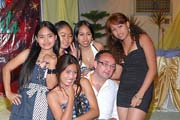 young-filipino-women-096